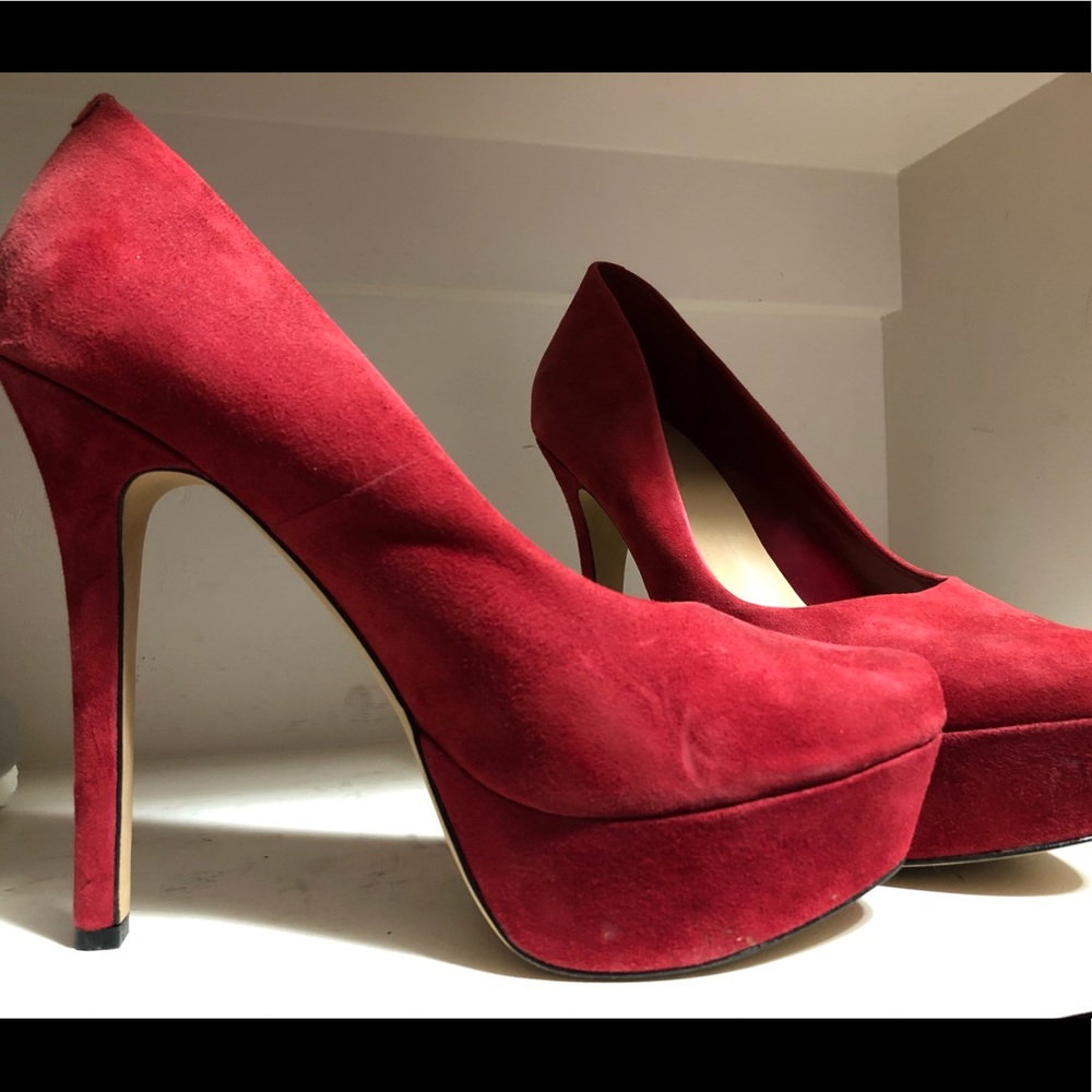 Jessica Simpson red heels